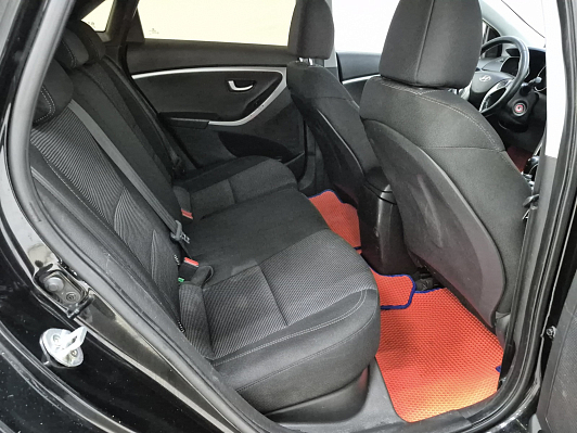 Hyundai i30 Classic, 2012 года, пробег 252075 км