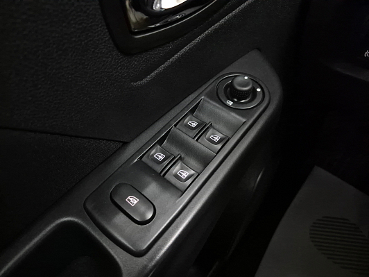 Renault Kaptur Drive, 2017 года, пробег 119280 км