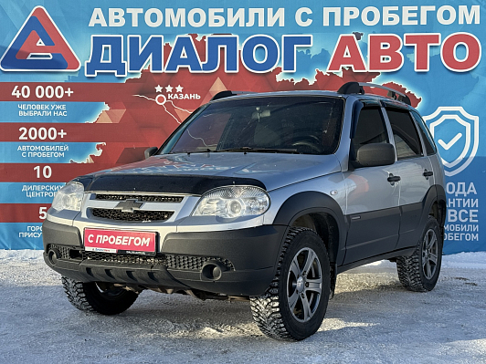 Chevrolet Niva LE Camouflage, 2016 года, пробег 97050 км