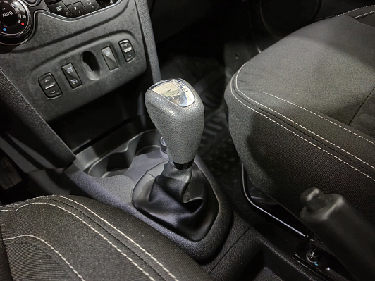 Renault Sandero Confort, 2015 года, пробег 154592 км