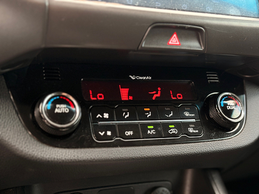 Kia Sportage Luxe, 2012 года, пробег 210000 км