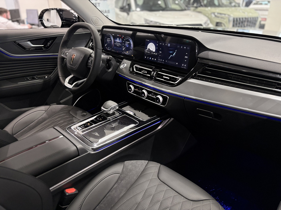 Hongqi HS3 Комфорт (Comfort), белый