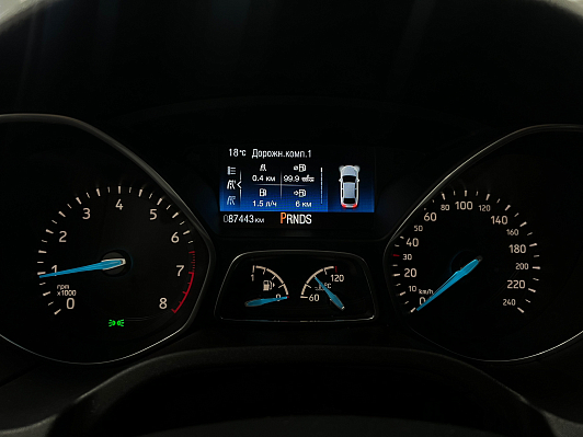 Ford Focus Titanium, 2017 года, пробег 87409 км