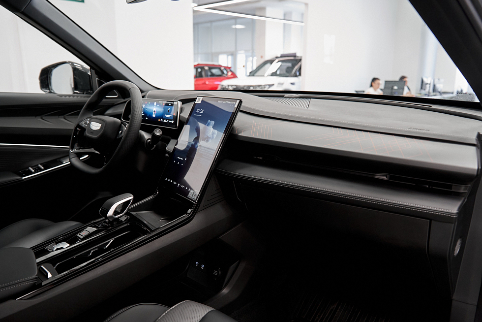 Geely Cityray Люкс, серый