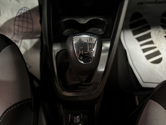 Lada (ВАЗ) XRAY Luxe Prestige (2018), 2017 года, пробег 142000 км