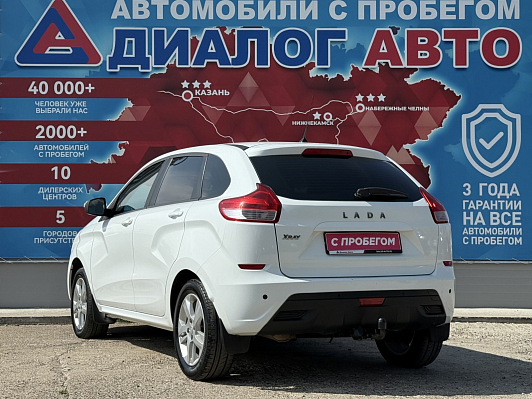 Lada (ВАЗ) XRAY Luxe, 2017 года, пробег 65500 км