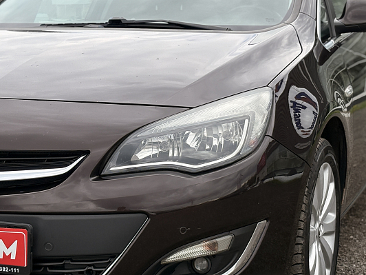Opel Astra Cosmo, 2013 года, пробег 124500 км