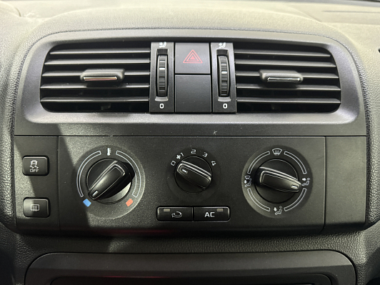Skoda Fabia Ambition, 2011 года, пробег 78665 км