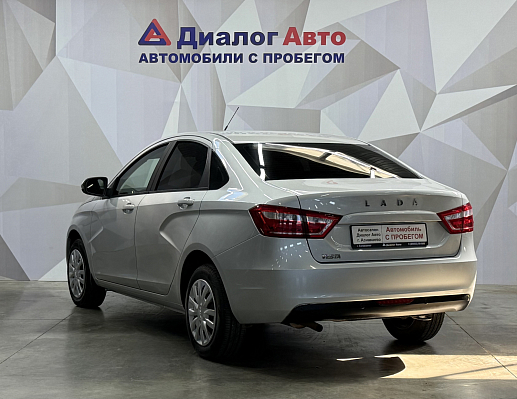 Lada (ВАЗ) Vesta Comfort, 2018 года, пробег 105313 км