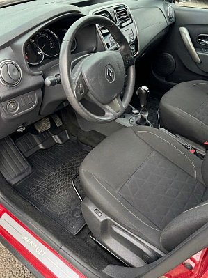 Renault Sandero Privilege, 2018 года, пробег 65290 км