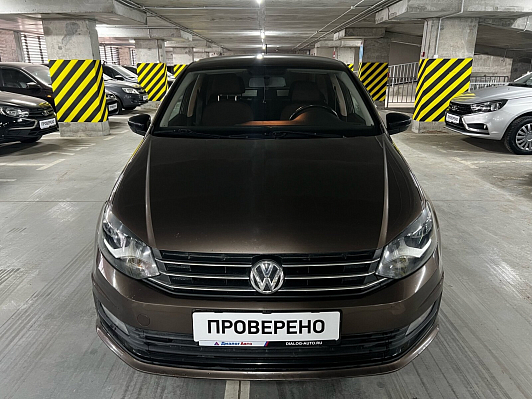 Volkswagen Polo Life, 2017 года, пробег 142000 км