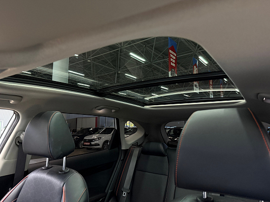 Kia Seltos Deluxe Edition, 2024 года, пробег 21600 км