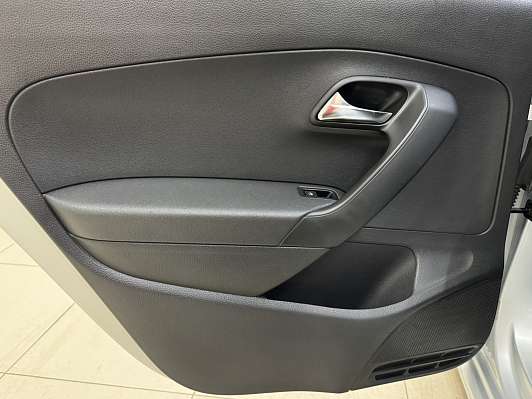 Volkswagen Polo Sochi Edition, 2013 года, пробег 218000 км