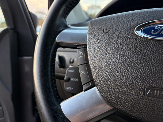 Ford Kuga Titanium, 2012 года, пробег 193783 км