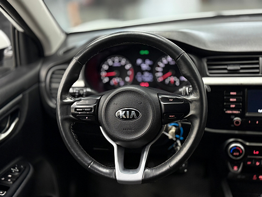 Kia Rio Luxe, 2019 года, пробег 197895 км