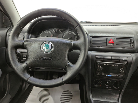 Skoda Octavia, 2007 года, пробег 224593 км