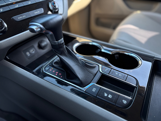 Kia Carnival, 2019 года, пробег 163287 км