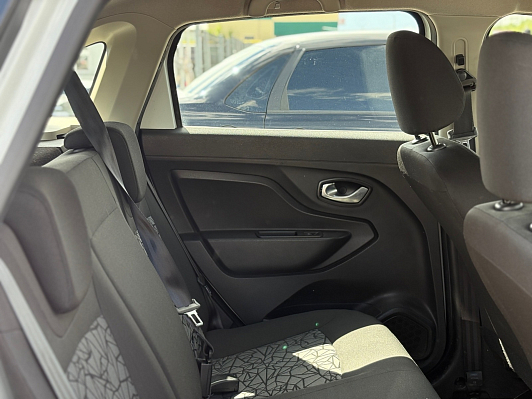 Lada (ВАЗ) XRAY Comfort, 2019 года, пробег 80500 км