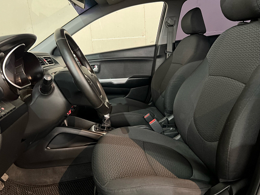 Kia Rio Comfort Аудио, 2015 года, пробег 116237 км