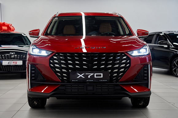 JETOUR X70 PLUS Luxury, красный