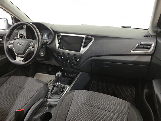 Hyundai Solaris Active, 2017 года, пробег 149526 км