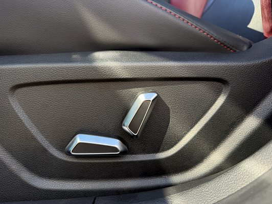 Geely Coolray Comfort, 2023 года, пробег 63474 км