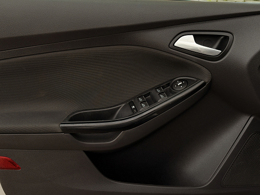 Ford Focus Trend, 2012 года, пробег 194366 км