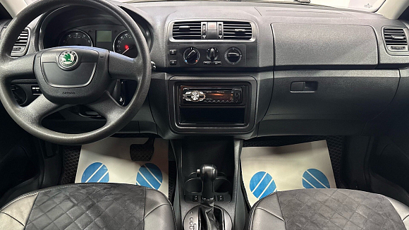Skoda Fabia Ambition, 2011 года, пробег 78770 км