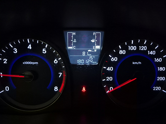 Hyundai Solaris Active, 2014 года, пробег 179865 км