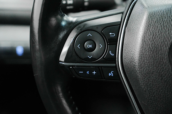 Toyota Camry Элеганс, 2021 года, пробег 107046 км