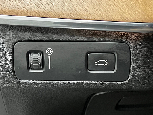 Volvo XC90, 2015 года, пробег 94753 км