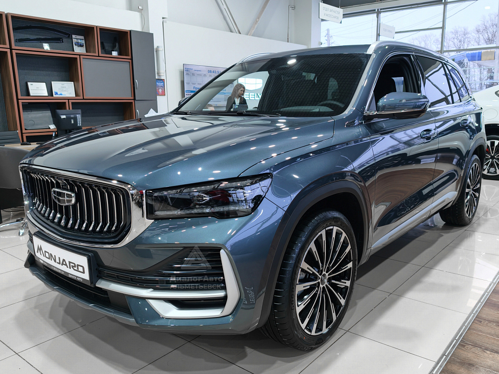 Geely Monjaro Флагман, серый