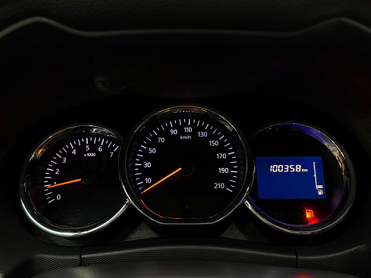 Renault Duster Expression, 2017 года, пробег 100357 км