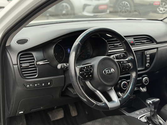 Kia Rio Luxe, 2018 года, пробег 118485 км