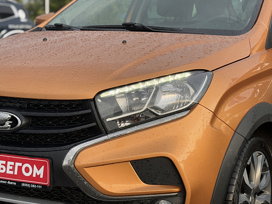 Lada (ВАЗ) XRAY Luxe Prestige, 2018 года, пробег 108696 км