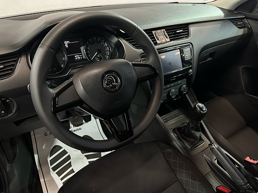 Skoda Octavia Active, 2017 года, пробег 112724 км