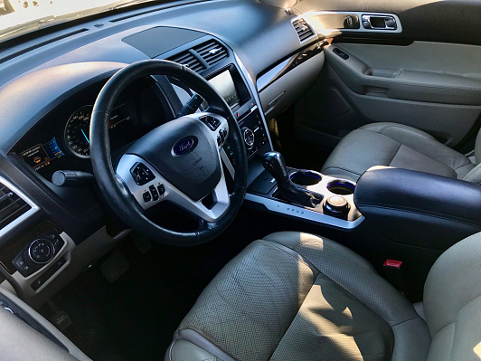 Ford Explorer, 2013 года, пробег 262000 км