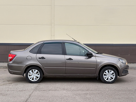 Lada (ВАЗ) Granta Classic, 2019 года, пробег 123000 км