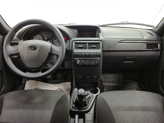Lada (ВАЗ) Priora Standard 21702-40-050, 2018 года, пробег 91000 км