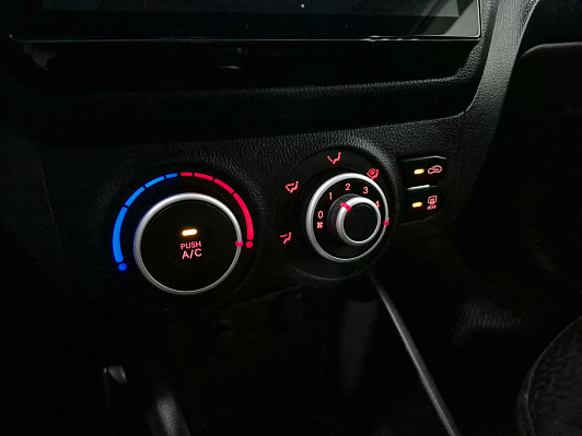 Kia Rio Comfort, 2013 года, пробег 130300 км