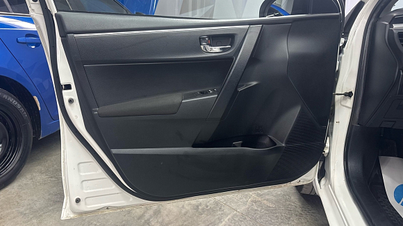 Toyota Corolla, 2013 года, пробег 142000 км