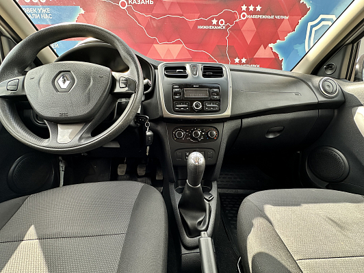 Renault Sandero Confort, 2017 года, пробег 151926 км