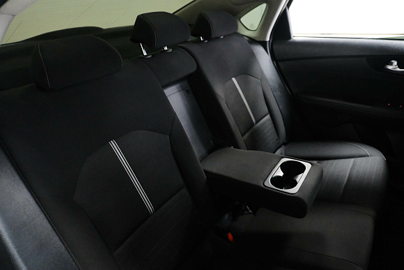 Kia Cerato Prestige, 2019 года, пробег 68406 км