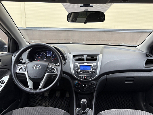 Hyundai Solaris Active, 2013 года, пробег 171127 км