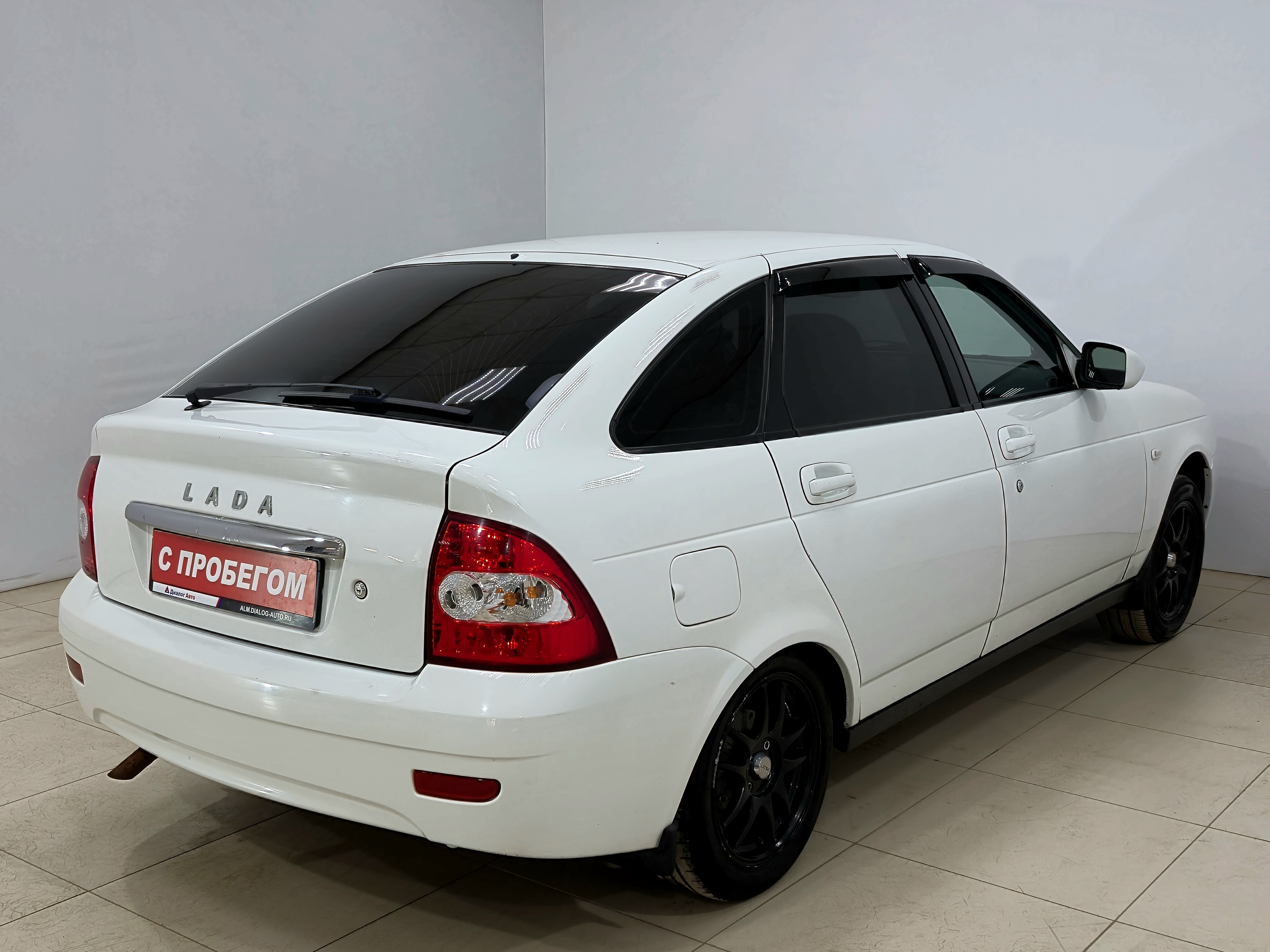 Lada (ВАЗ) Priora Норма, 2011 года, пробег 185958 км