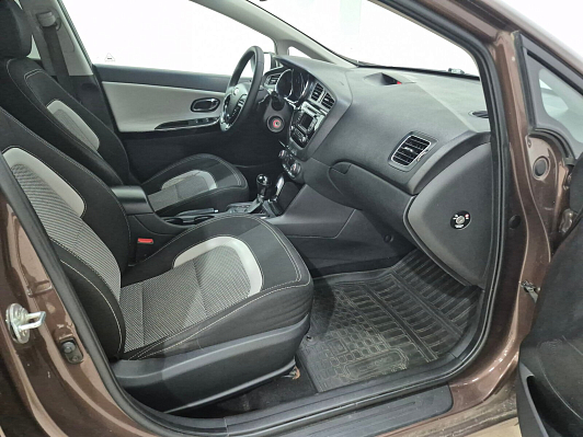 Kia Ceed Luxe, 2013 года, пробег 190063 км