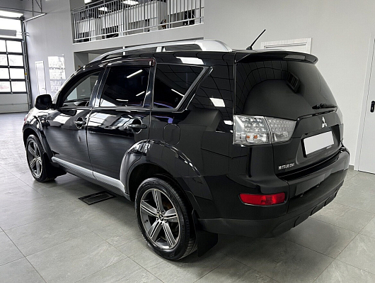 Mitsubishi Outlander Instyle, 2007 года, пробег 324000 км