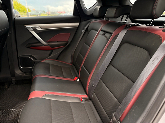 Geely Coolray Comfort, 2022 года, пробег 31128 км
