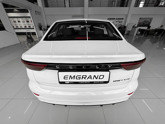 Geely Emgrand Comfort, белый