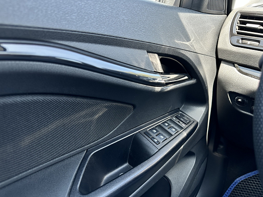 Lada (ВАЗ) Vesta Comfort, 2019 года, пробег 118000 км